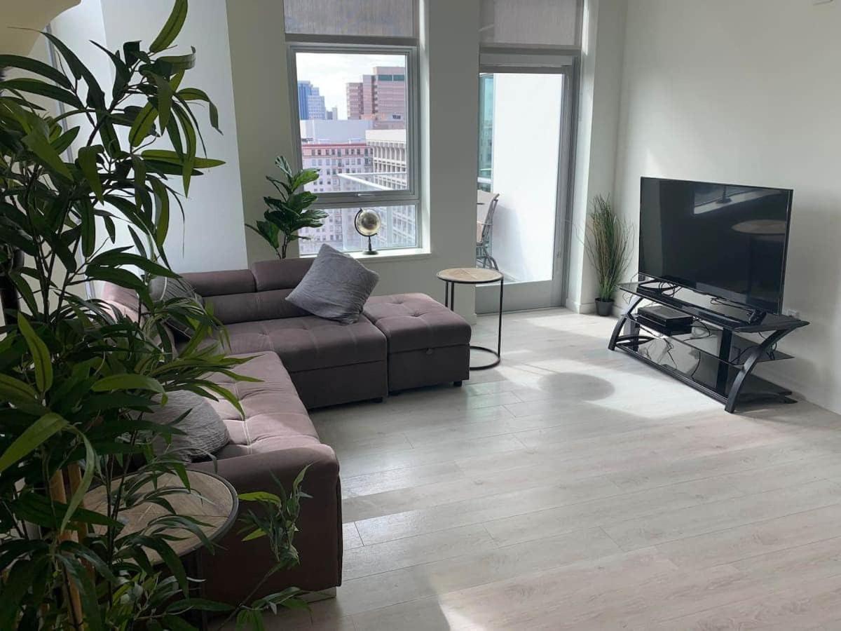Top Floor High Rise 3 Bed Dtla Skyscraper Penthouse ลอสแอนเจลิส ภายนอก รูปภาพ